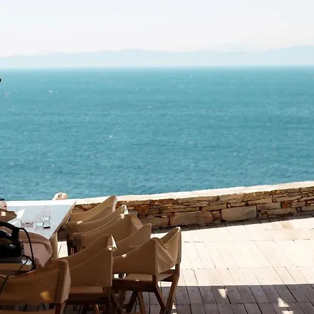 Ariadne Villa