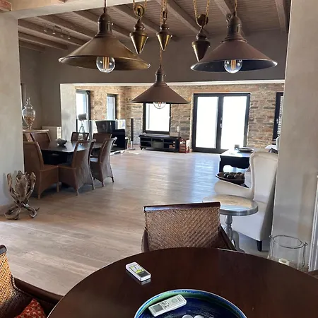 Villa Ariadne
